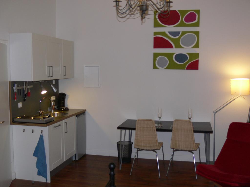 ヴィースバーデンBusiness Flat Bahnhofstrasseアパートメント 部屋 写真