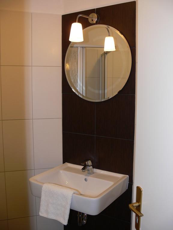 ヴィースバーデンBusiness Flat Bahnhofstrasseアパートメント 部屋 写真